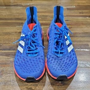 adidas Ultra Boost PB
Glory Blue White Solar Red